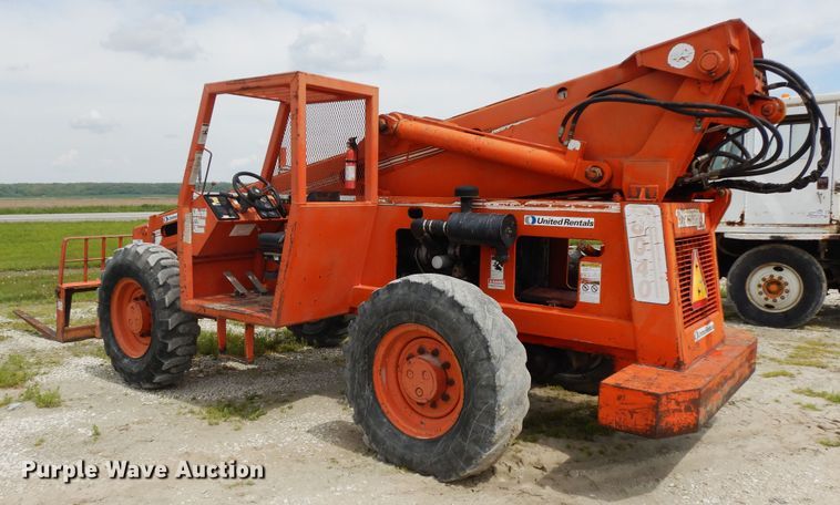 image for item DF5358 1997 Traverse TL8040  telehandler