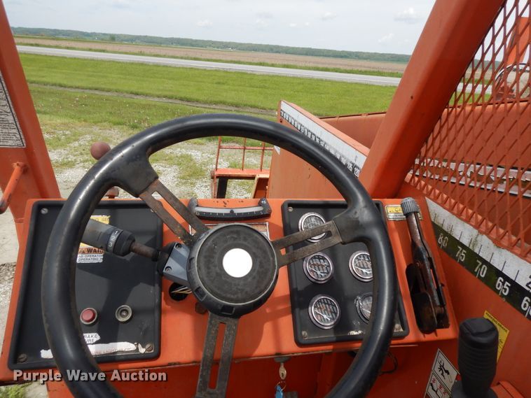 image for item DF5358 1997 Traverse TL8040  telehandler