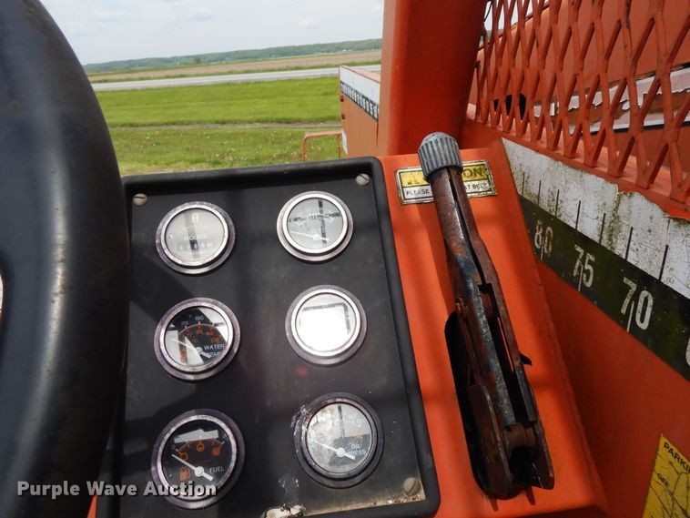 image for item DF5358 1997 Traverse TL8040  telehandler