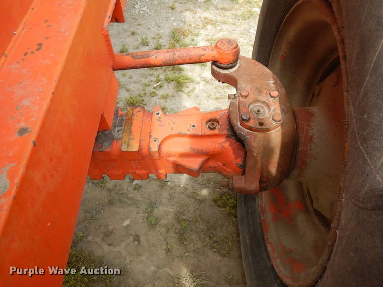 image for item DF5358 1997 Traverse TL8040  telehandler
