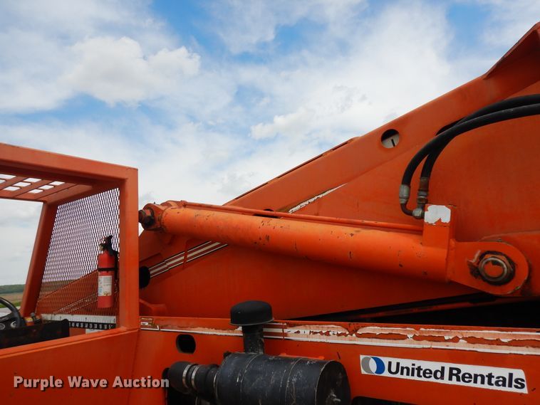 image for item DF5358 1997 Traverse TL8040  telehandler