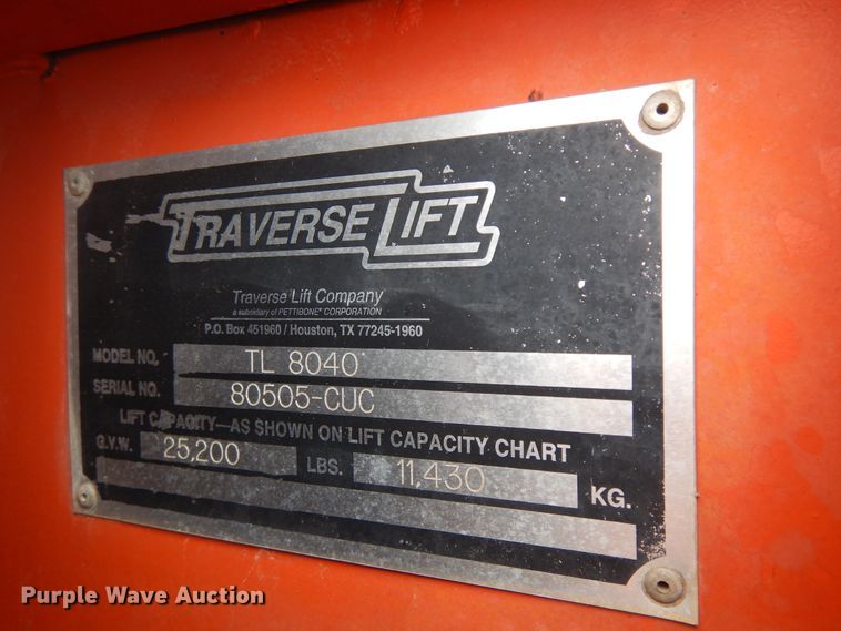 image for item DF5358 1997 Traverse TL8040  telehandler