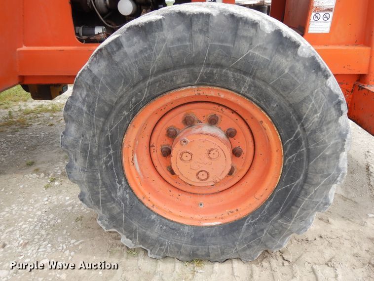 image for item DF5358 1997 Traverse TL8040  telehandler