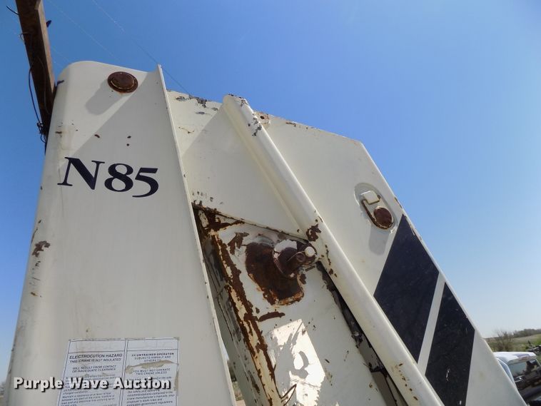image for item DG2574 National Crane N85 knuckle boom crane
