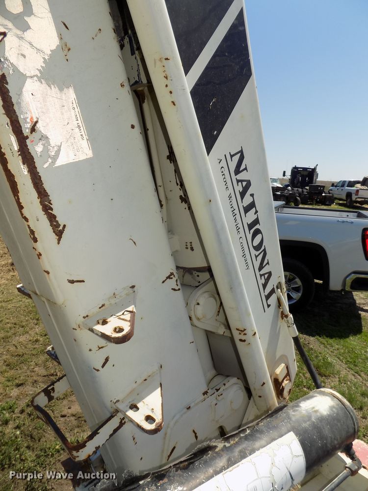 image for item DG2574 National Crane N85 knuckle boom crane