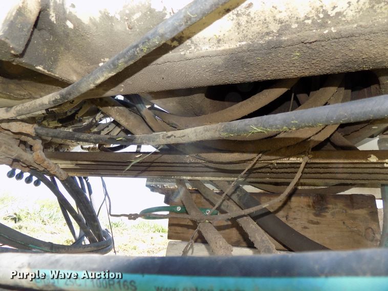 image for item DG2574 National Crane N85 knuckle boom crane