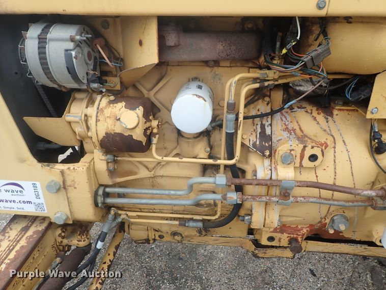 image for item DG3189 Ford 345D  tractor