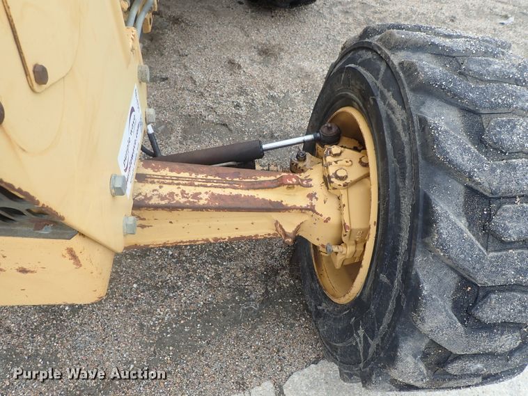 image for item DG3189 Ford 345D  tractor