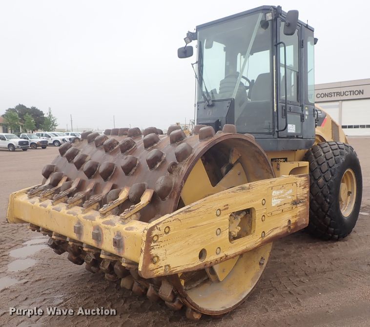 image for item DG3190 2008 Caterpillar CS56  single drum vibratory roller