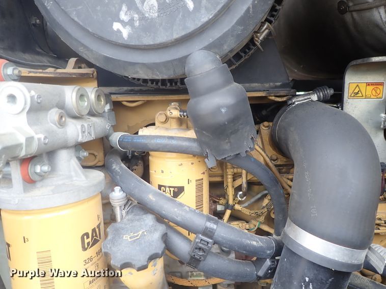 image for item DG3190 2008 Caterpillar CS56  single drum vibratory roller