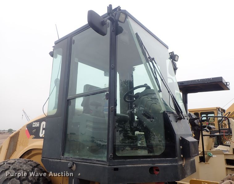 image for item DG3190 2008 Caterpillar CS56  single drum vibratory roller