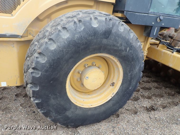 image for item DG3190 2008 Caterpillar CS56  single drum vibratory roller