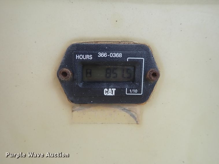 image for item DG3191 1997 Ingersoll Rand SD100D  single drum vibratory roller