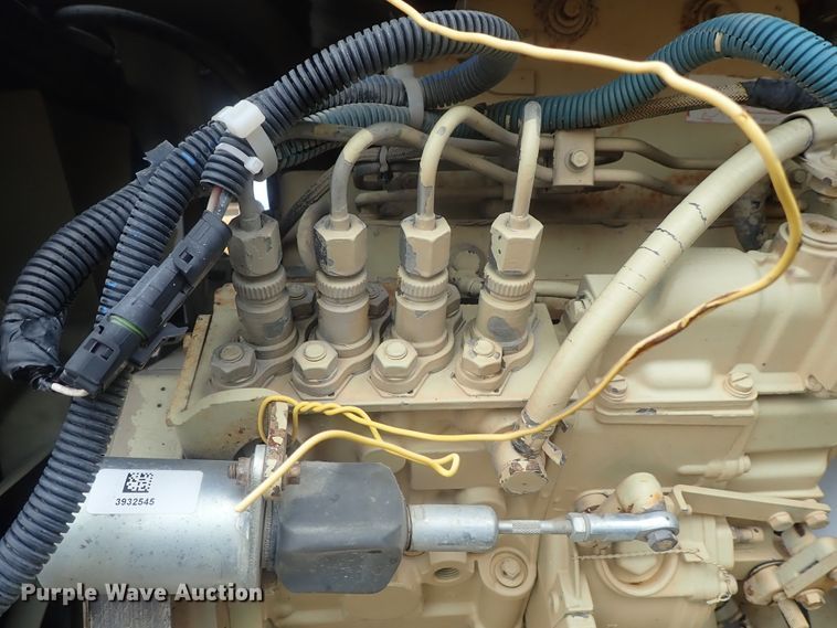 image for item DG3191 1997 Ingersoll Rand SD100D  single drum vibratory roller