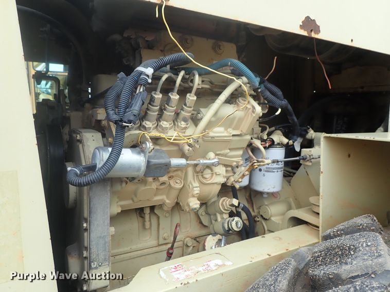 image for item DG3191 1997 Ingersoll Rand SD100D  single drum vibratory roller