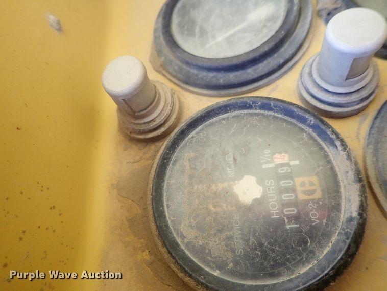 image for item DG3193 1989 Caterpillar 12G  motor grader