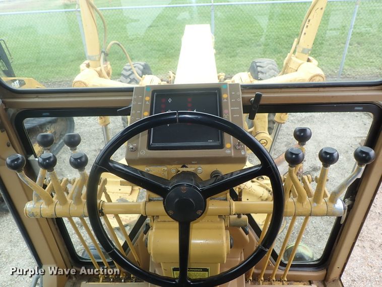 image for item DG3193 1989 Caterpillar 12G  motor grader