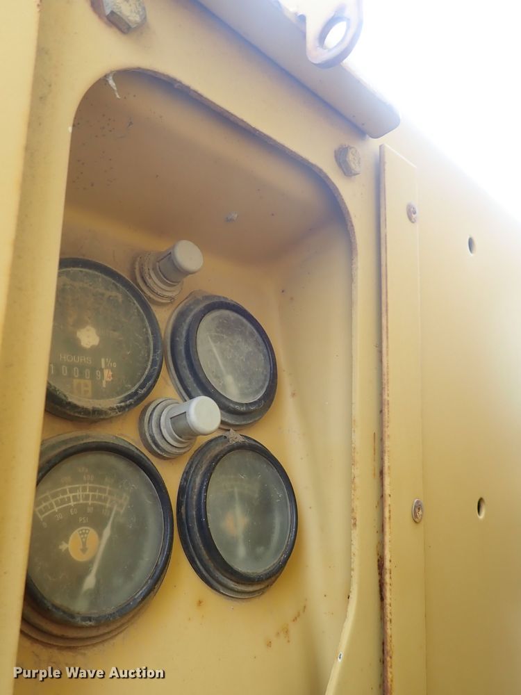 image for item DG3193 1989 Caterpillar 12G  motor grader