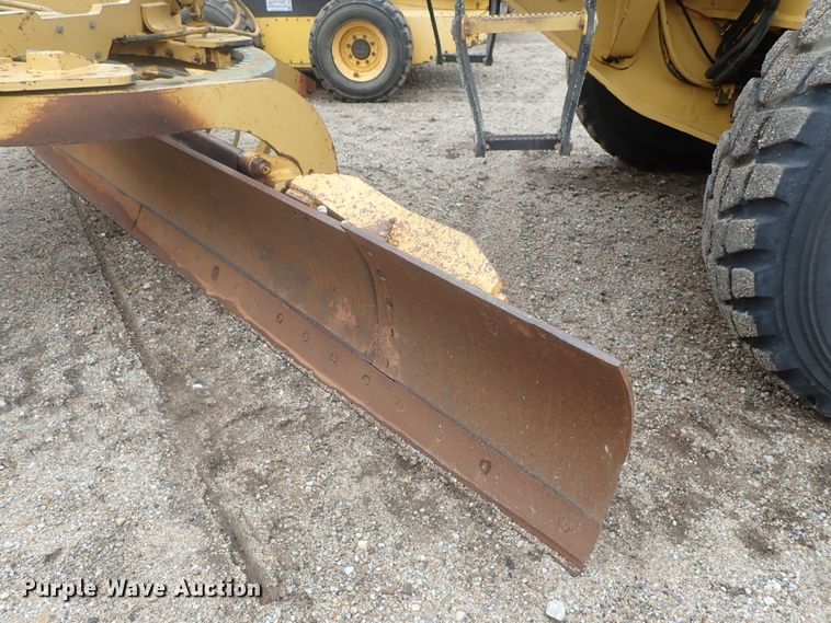 image for item DG3193 1989 Caterpillar 12G  motor grader