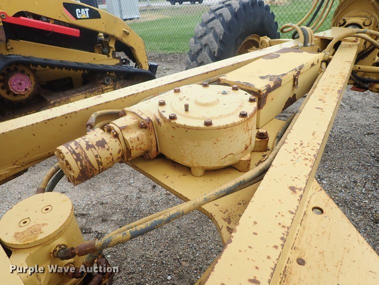 image for item DG3193 1989 Caterpillar 12G  motor grader