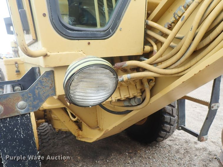 image for item DG3193 1989 Caterpillar 12G  motor grader