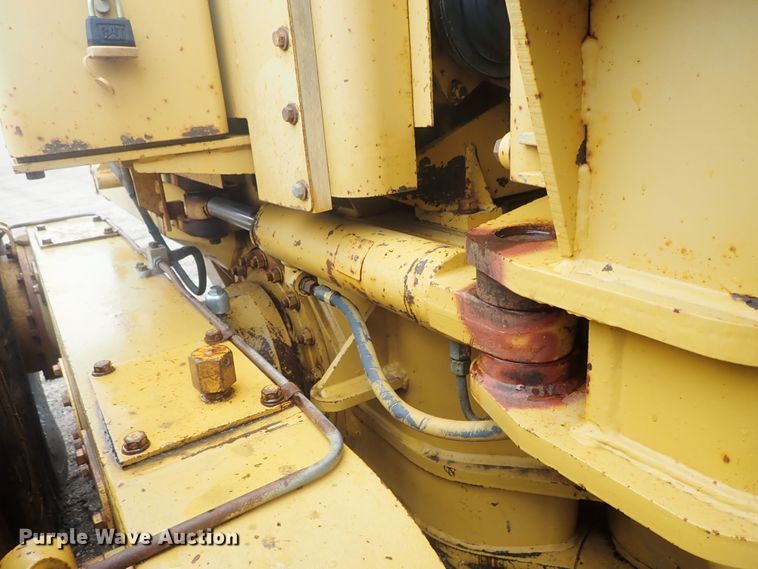 image for item DG3193 1989 Caterpillar 12G  motor grader