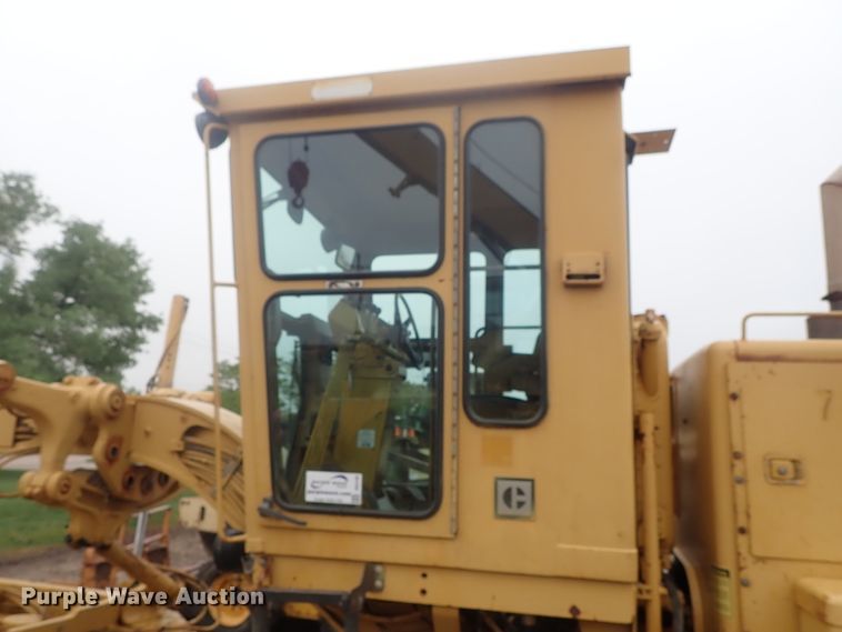 image for item DG3193 1989 Caterpillar 12G  motor grader