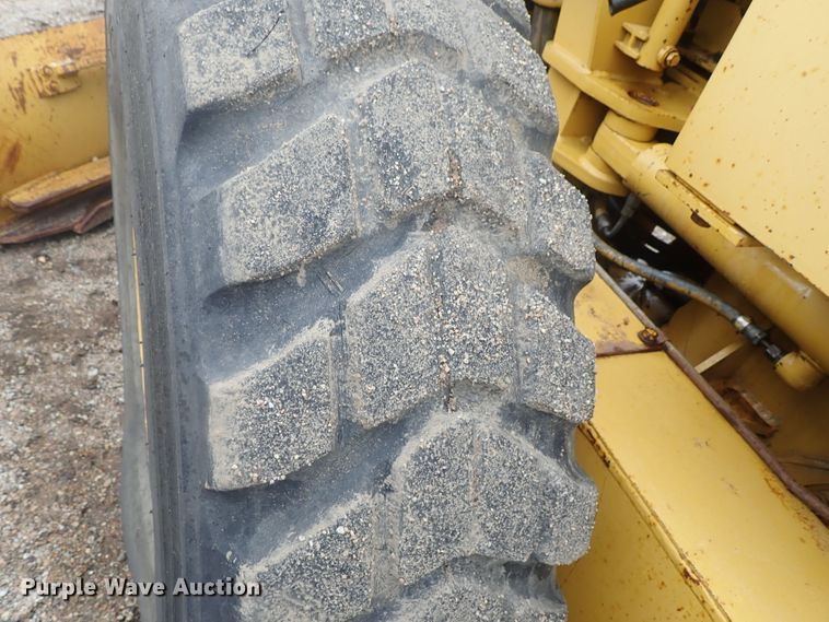 image for item DG3193 1989 Caterpillar 12G  motor grader