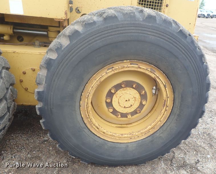 image for item DG3193 1989 Caterpillar 12G  motor grader