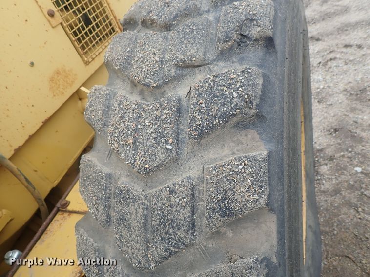 image for item DG3193 1989 Caterpillar 12G  motor grader