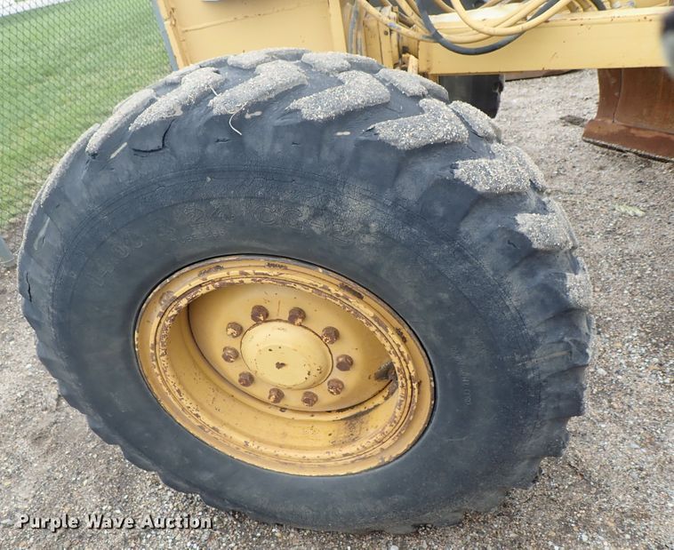 image for item DG3193 1989 Caterpillar 12G  motor grader