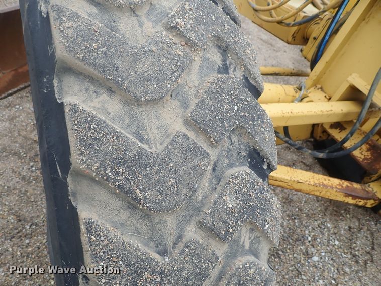 image for item DG3193 1989 Caterpillar 12G  motor grader