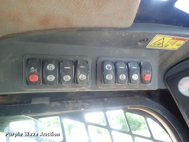 image for item DG3205 2013 Caterpillar 289C2  tracked skid steer loader