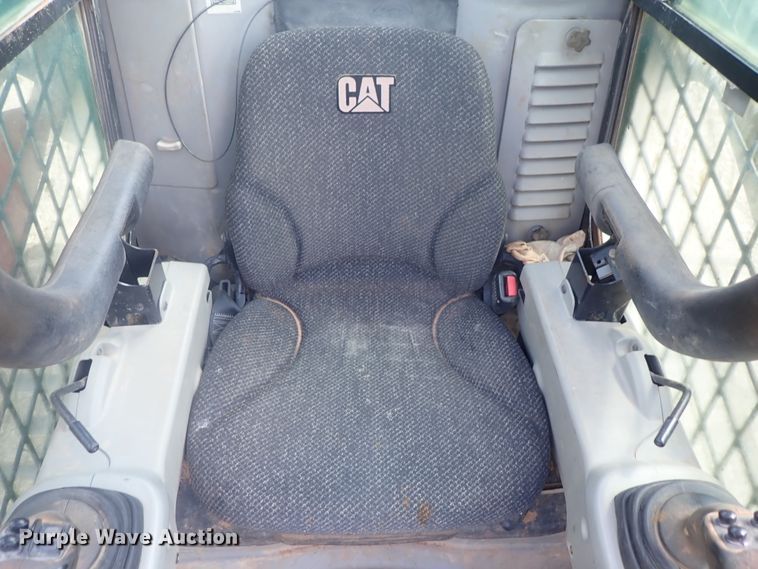 image for item DG3205 2013 Caterpillar 289C2  tracked skid steer loader