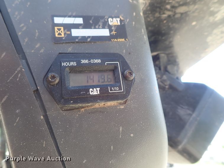 image for item DG3206 2011 Caterpillar 259B3  tracked skid steer loader