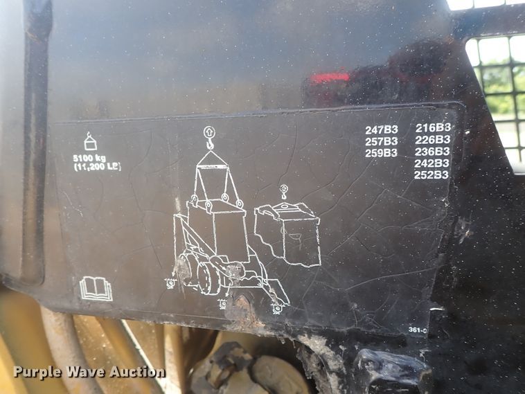 image for item DG3206 2011 Caterpillar 259B3  tracked skid steer loader