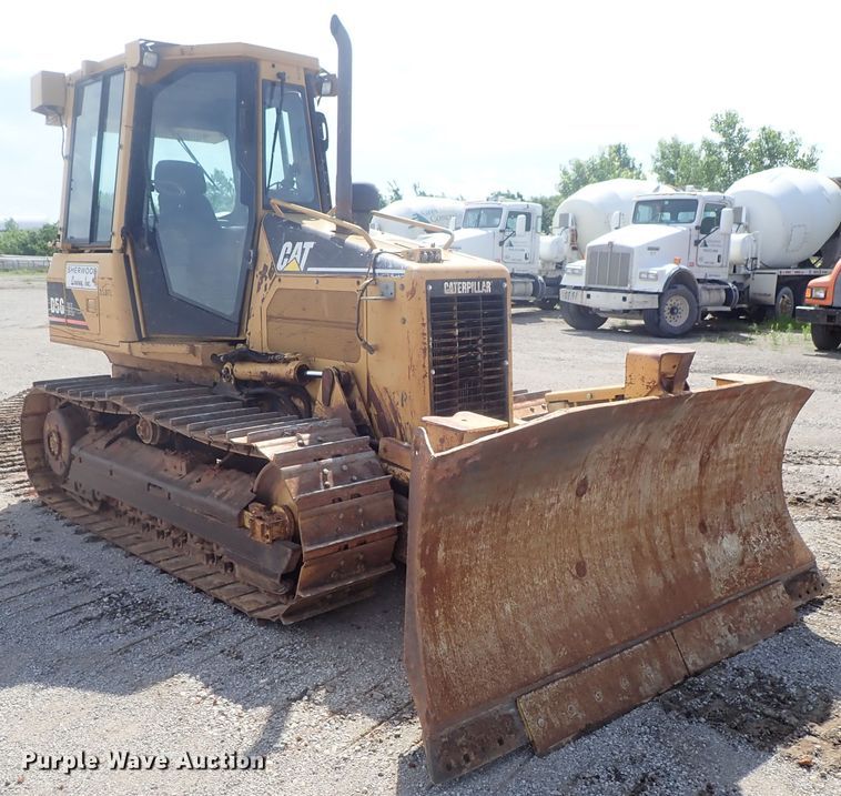 image for item DG3211 2004 Caterpillar D5G  crawler dozer
