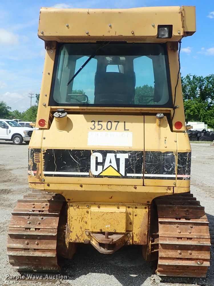 image for item DG3211 2004 Caterpillar D5G  crawler dozer