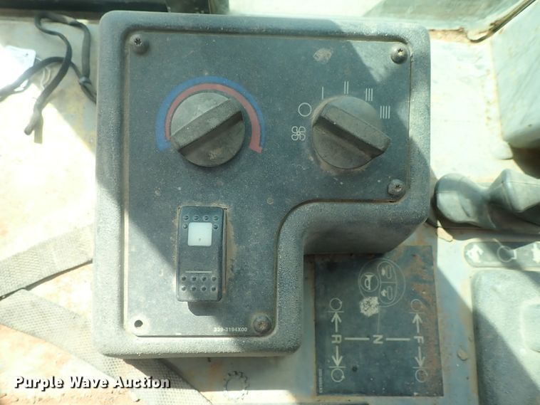 image for item DG3211 2004 Caterpillar D5G  crawler dozer