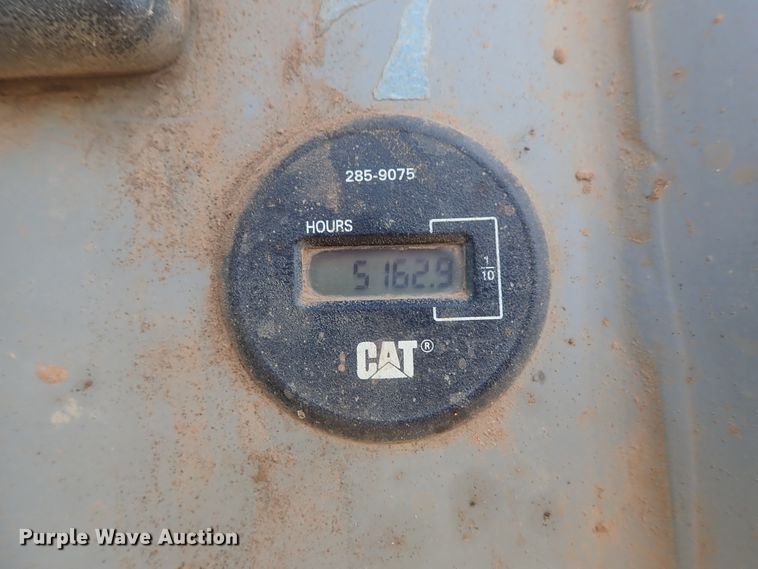 image for item DG3211 2004 Caterpillar D5G  crawler dozer