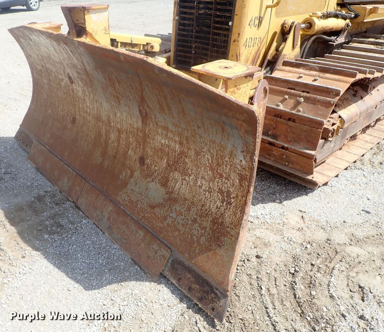 image for item DG3211 2004 Caterpillar D5G  crawler dozer