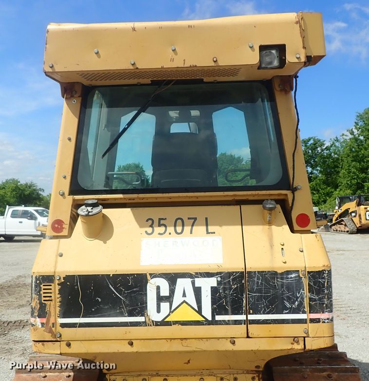 image for item DG3211 2004 Caterpillar D5G  crawler dozer