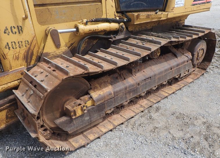image for item DG3211 2004 Caterpillar D5G  crawler dozer