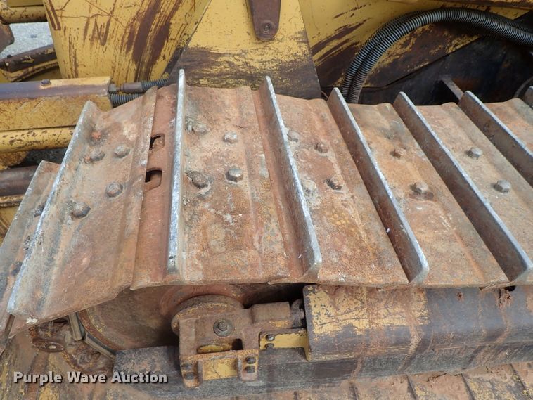 image for item DG3211 2004 Caterpillar D5G  crawler dozer