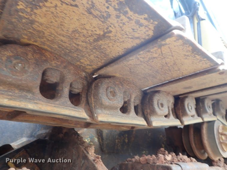 image for item DG3211 2004 Caterpillar D5G  crawler dozer