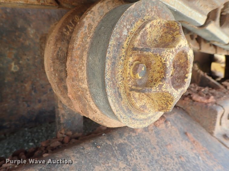 image for item DG3211 2004 Caterpillar D5G  crawler dozer