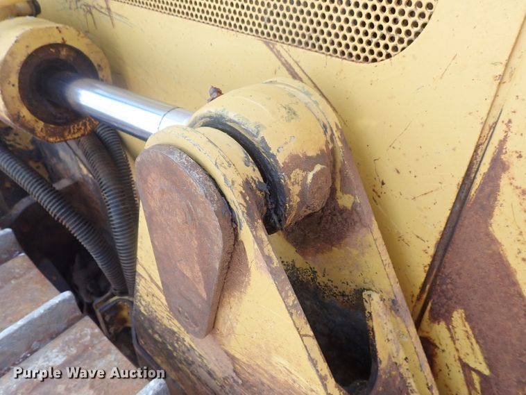 image for item DG3211 2004 Caterpillar D5G  crawler dozer