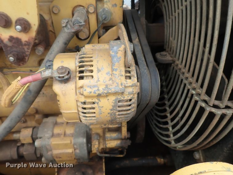 image for item DG3211 2004 Caterpillar D5G  crawler dozer