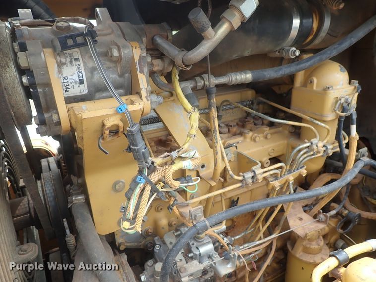 image for item DG3211 2004 Caterpillar D5G  crawler dozer