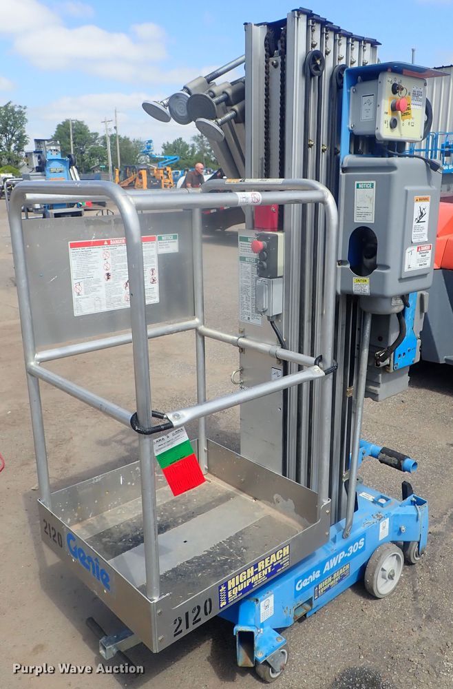 image for item DG3222 2015 Genie AWP-30S DC  vertical lift